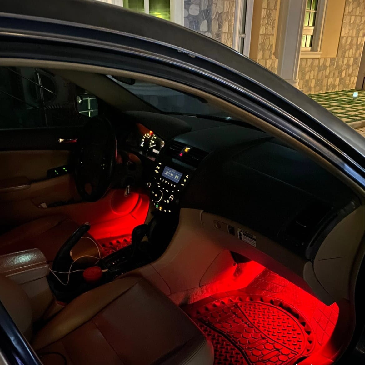 FlashCar™ – Luz y estilo al instante (Paga 1 y Lleva 4) - [PROMOCIÓN DISPONIBLE SOLO HOY]